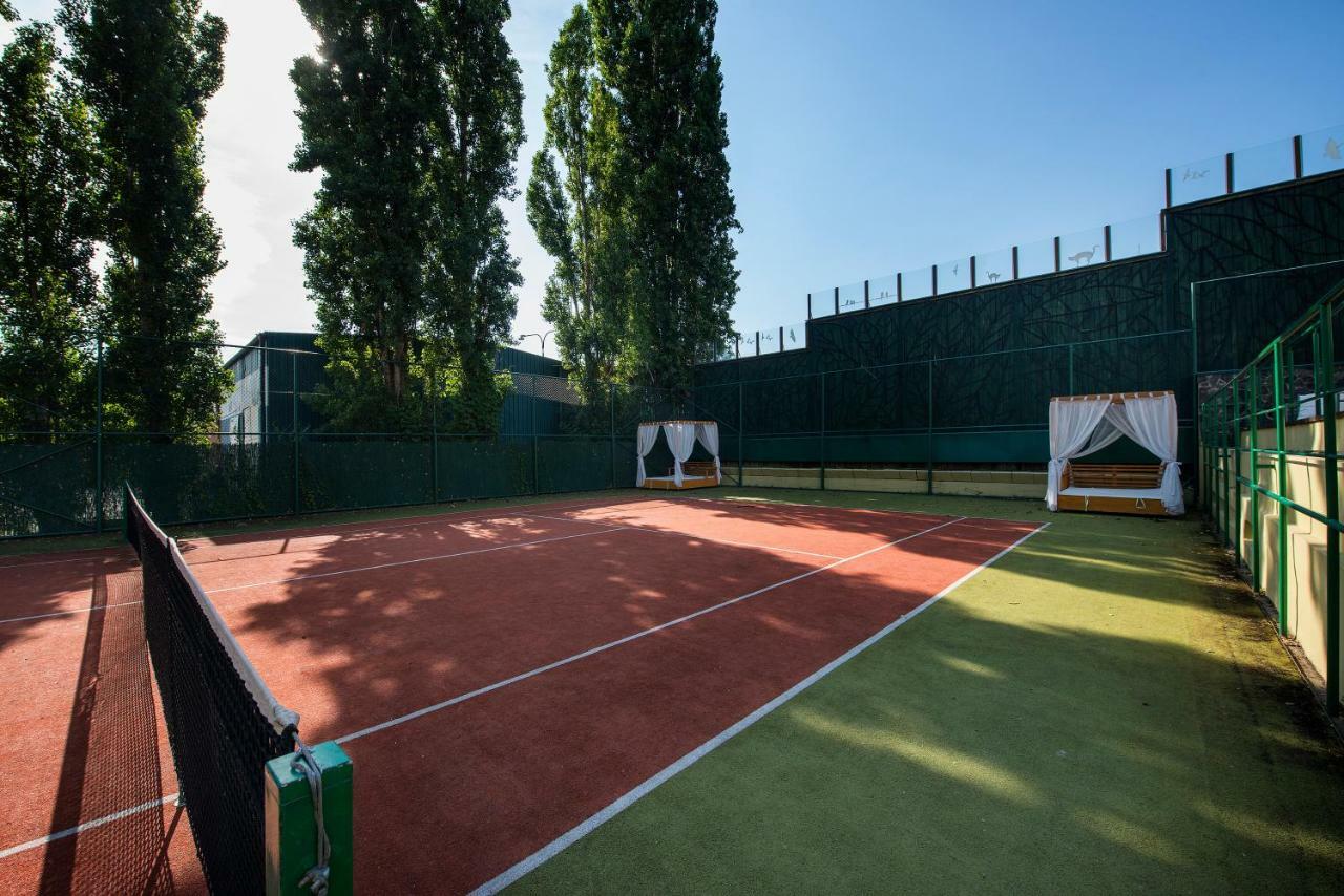 Hotel Therma Dunajská Streda Dış mekan fotoğraf