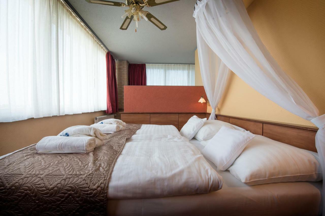 Hotel Therma Dunajská Streda Dış mekan fotoğraf